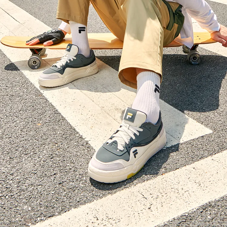 FILA FUSION Bank Skate Shoes 'Grey White'-5