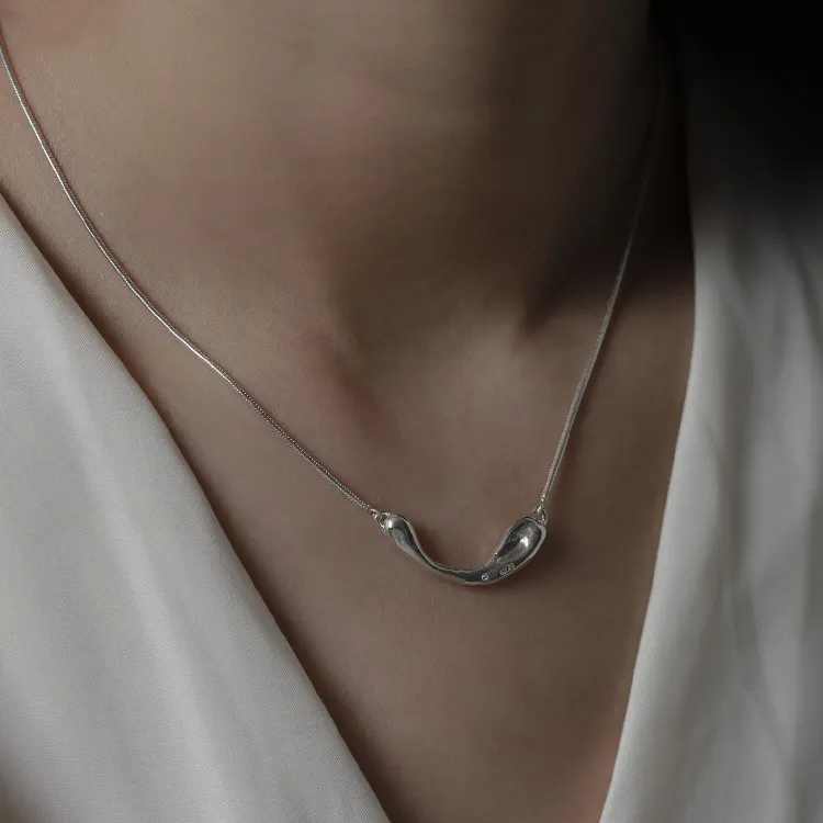 M.Wong 925 Sterling Silver Shimmer Flowing Freeform Pendant Collarbone Chain Necklace Unisex-6