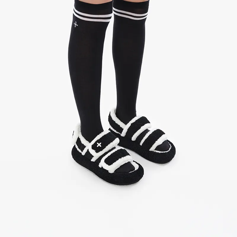SMFK X Wonderland Abrasion Resistant Slide Slippers Women's Black White-4