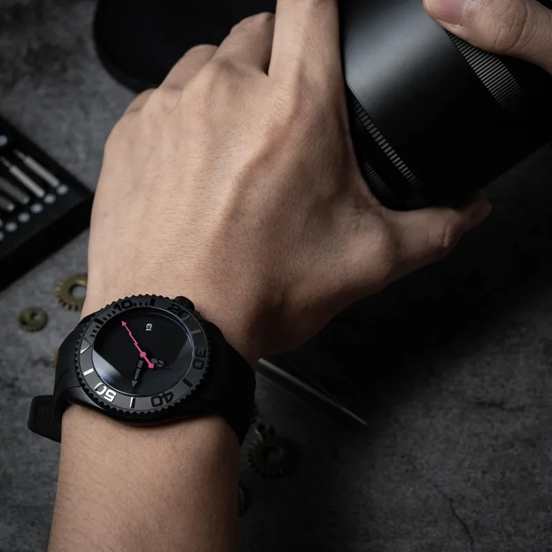 VENCREW Fish Thunder [Manly Pink] Automatic Mechanical Movement Watch Unisex Black Dial-1