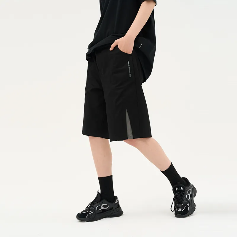 RUNNINWHEEL Loose Fit Shorts Unisex Black-3