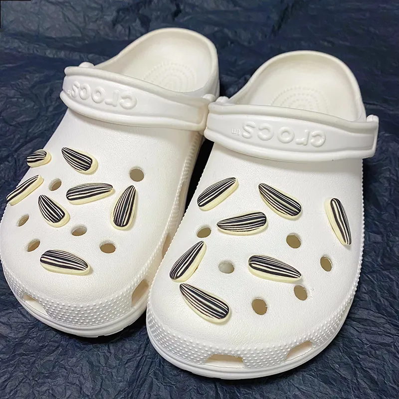 US8ACC Shoe Buckle Accessories Unisex-1