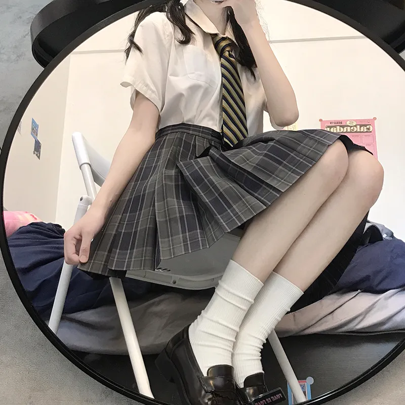 Tokyo Season Casual Short Skirts Women's Carbon Fiber Estate Plaid Skirt-11