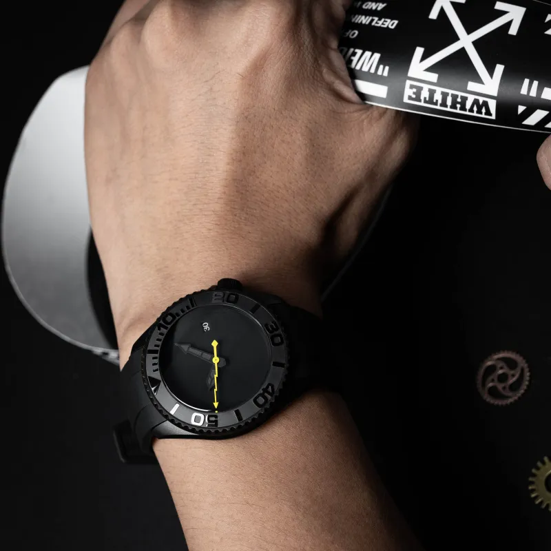 VENCREW Fish Thunder [Racing Yellow] Automatic Mechanical Movement Watch Unisex Black Dial-1