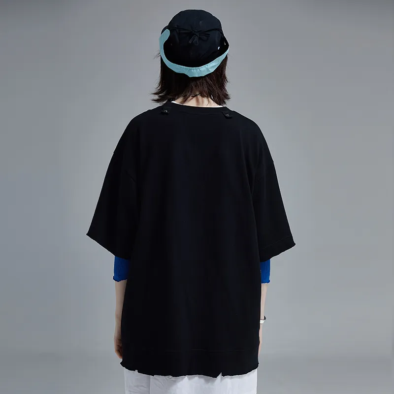 A SQUARE ROOT T Shirts Unisex Black-3