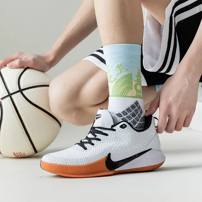 MIIOW Unisex Basketball Socks-1