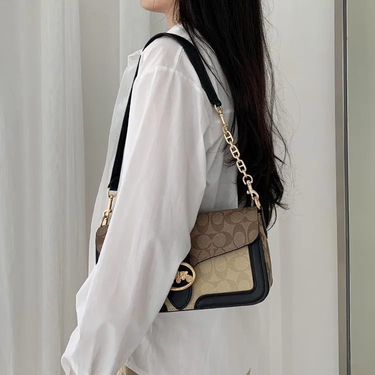 Lan Bao Fan Alloy Bag Strap Women's Gold Tone-9