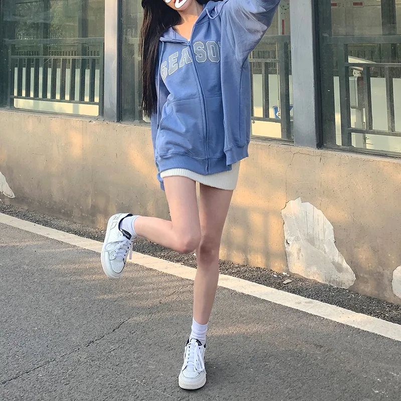 Tokyo Season Sweatshirt Women's-27