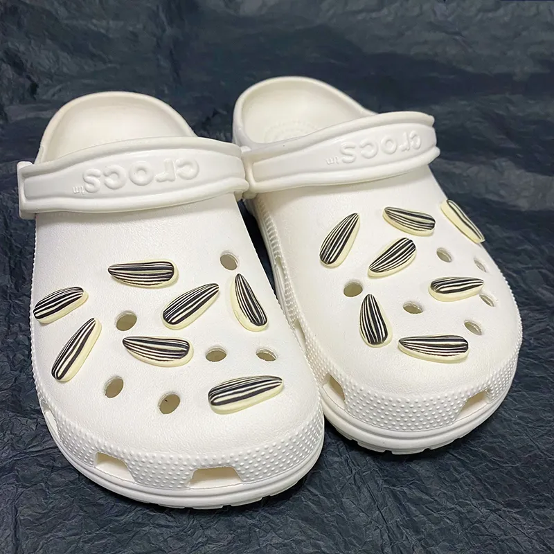 US8ACC Shoe Buckle Accessories Unisex-3