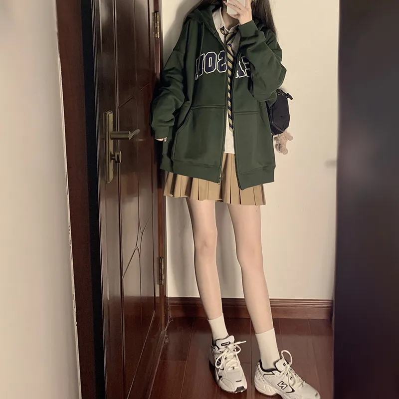 Tokyo Season Sweatshirt Women's-148