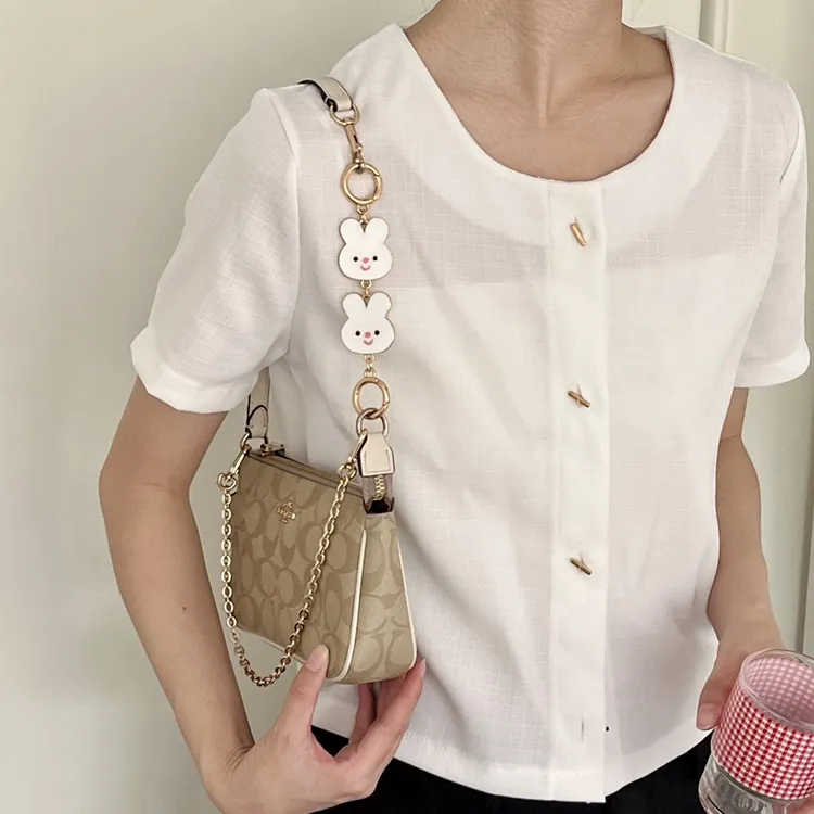 Luxury Care Artisan Workshop Metal Shoulder Strap Extended Length Short Chain Bag Strap Women's Gold Tone-2