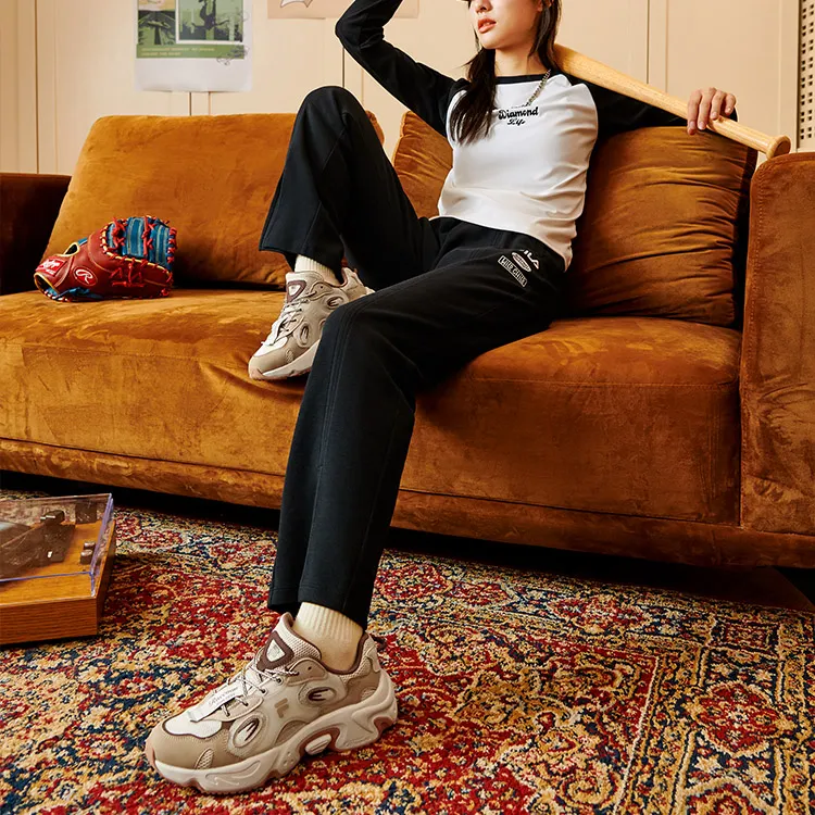 FILA FUSION Raccoon Cushioning Anti-Slip And Wear-Resistant Low-Top Chunky Sneakers Women's White Sesame-5