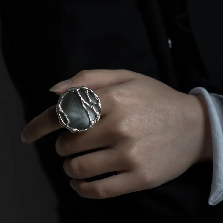 M.Wong Gothic Avant Garde 925 Sterling Silver Color Changing Mother of Pearl Open Ended Ring Unisex-4