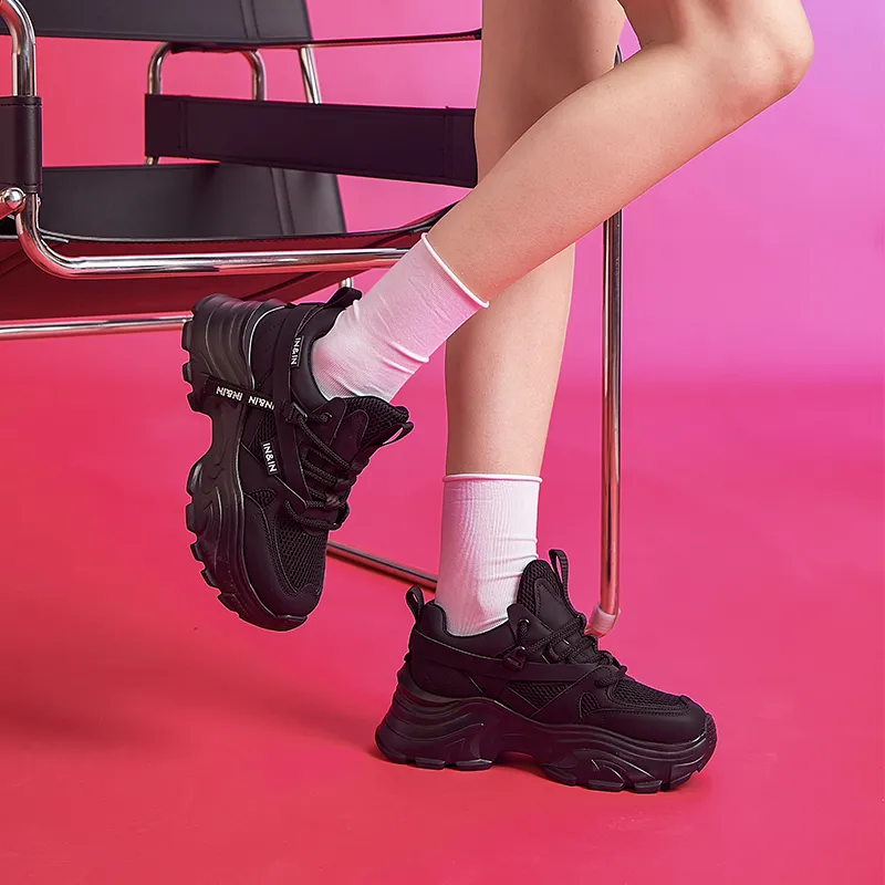 IN&IN Chunky Sneakers Women's Low Top Black/White-15