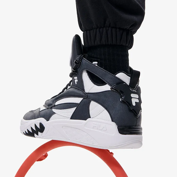 FILA FUSION DESPERADO Fugitive Anti Slip Wear Resistant Mid Top Vintage Basketball Shoes Men's FILA White Black-8