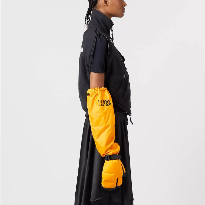 Mm6 Maison Margiela X THE NORTH FACE Jackets Women's Black-3