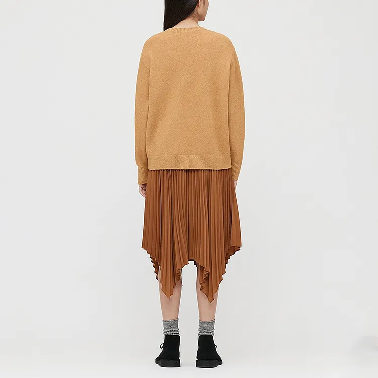 Jw Anderson X UNIQLO Jw Anderson Co-Branded Series Sweaters Women's Beige-2