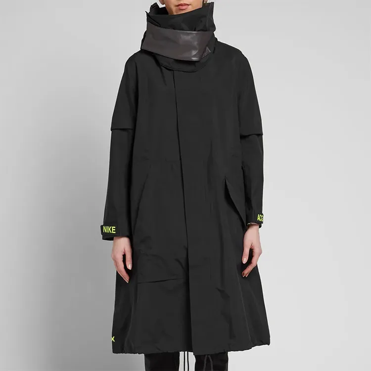 Nike ACG Jackets Women's Black-3