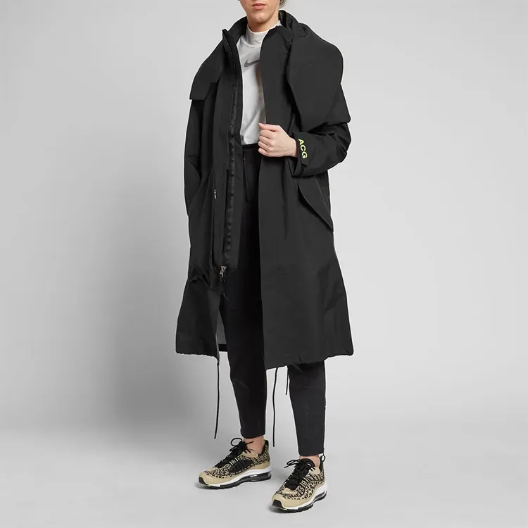 Nike ACG Jackets Women's Black-1