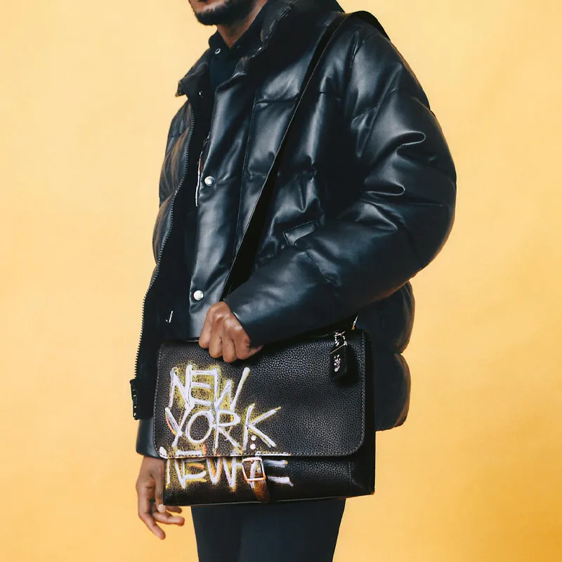 COACH Basquiat Collaboration Rogue Leather Messenger Bag, Shoulder Bag, Crossbody Bag Regular Men's Black-4