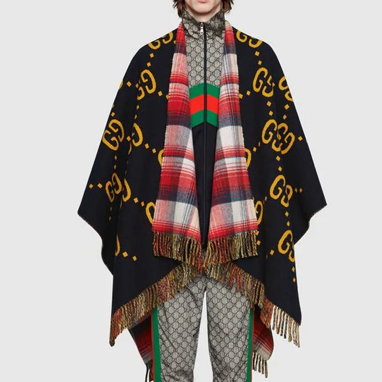 GUCCI Shawls Unisex Black-2