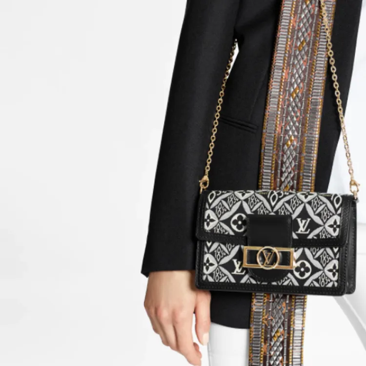 LOUIS VUITTON Dauphine Cow Leather Chain Bag, Crossbody Bag, Shoulder Bag Women's Black White-5