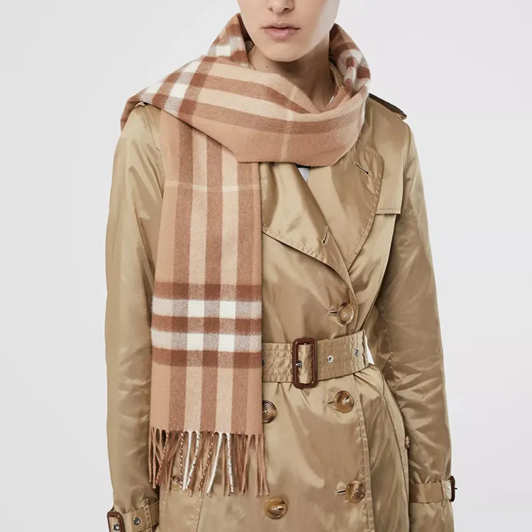 Burberry The Classic Check Scarf-2