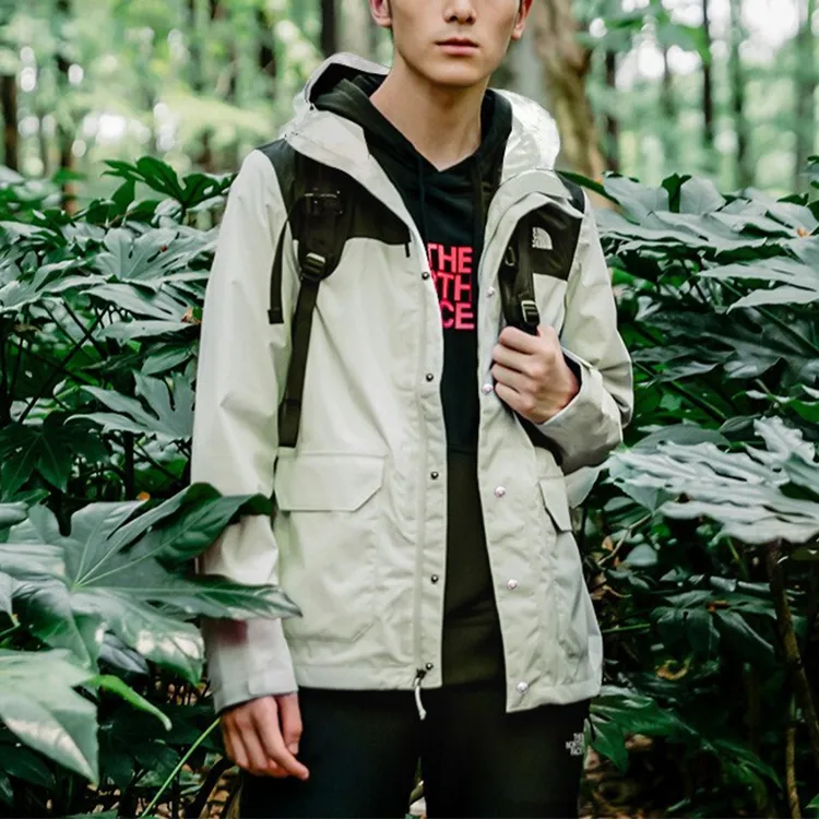 THE NORTH FACE Windbreaker Jackets Men White-2