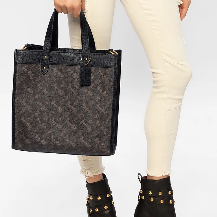 COACH Field Horse And Carriage Print Tote Bag-3