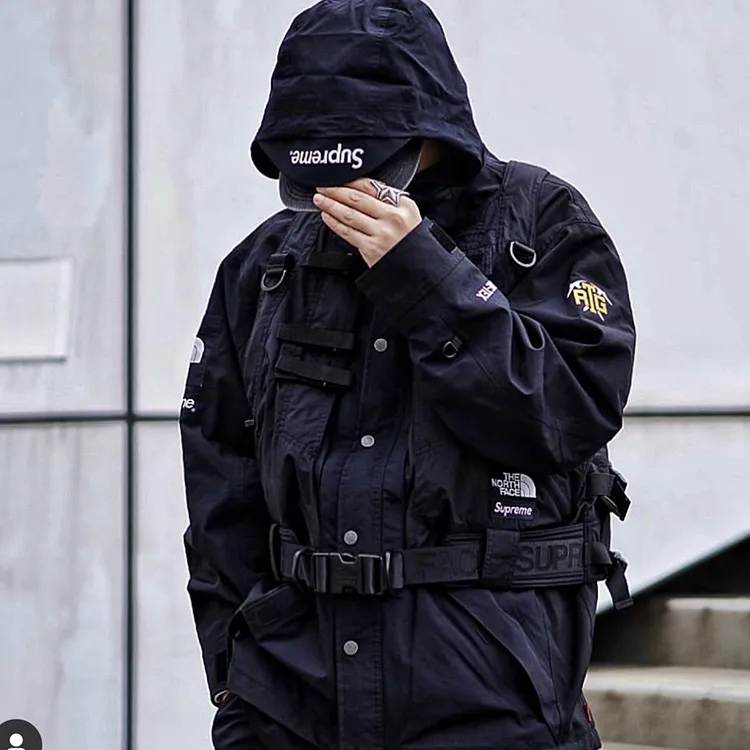 Supreme X The North Face Rtg Jacket + Vest-8
