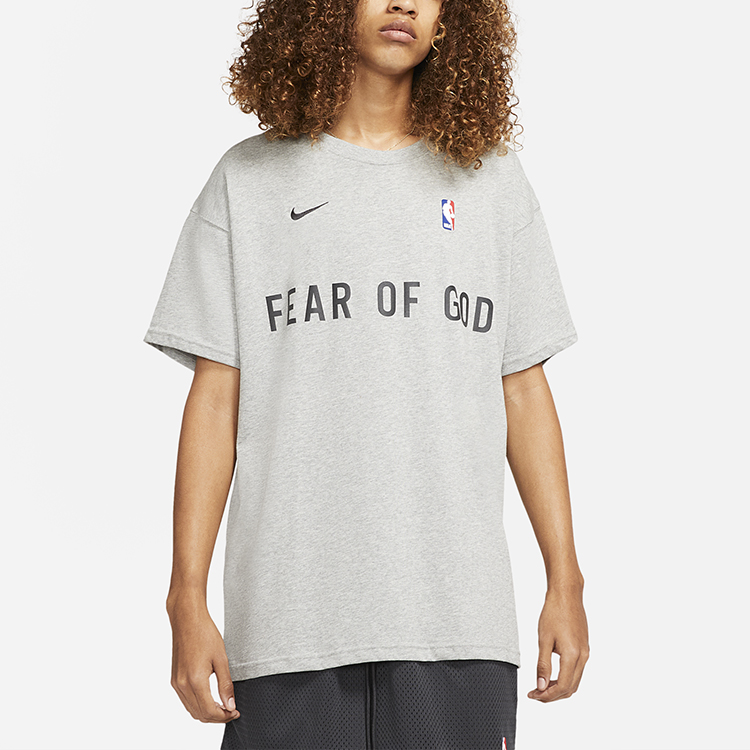 Fear of God X Nike Warm Up T-Shirt M - POIZON