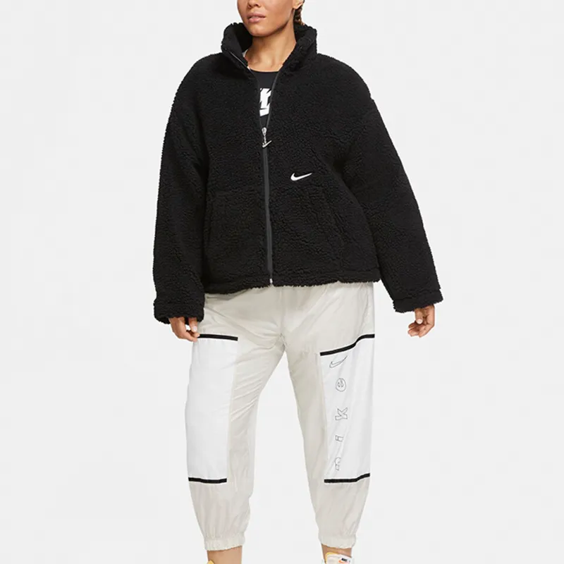 Nike Jackets Women's Black-1