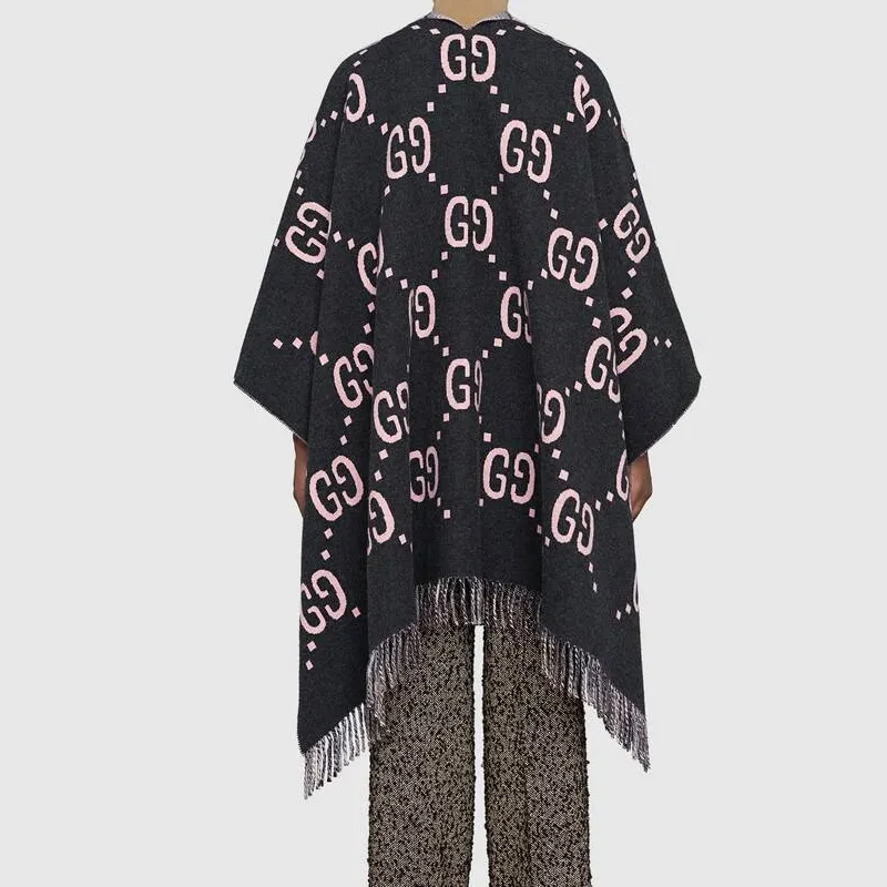 GUCCI Shawls Unisex-7