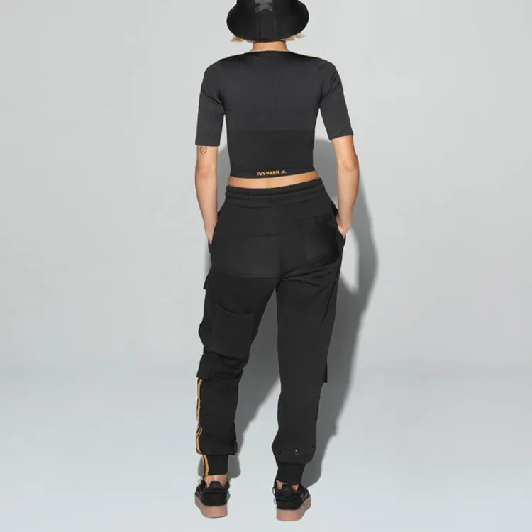 Adidas Ivy Park Cargo Sweat Pants Gender Neutral-3