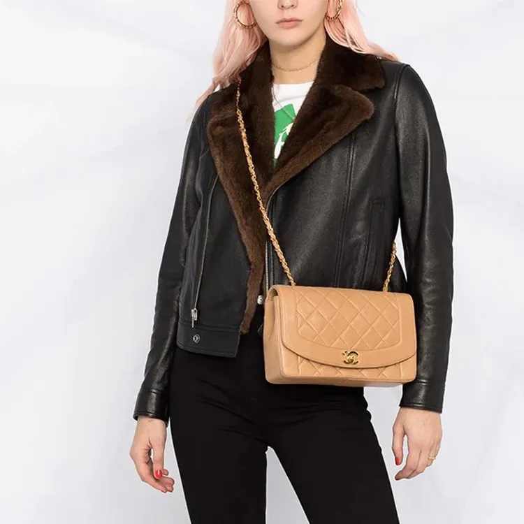 CHANEL Cow Leather Shoulder Bag, Crossbody Bag Women's Dusty Pink-3