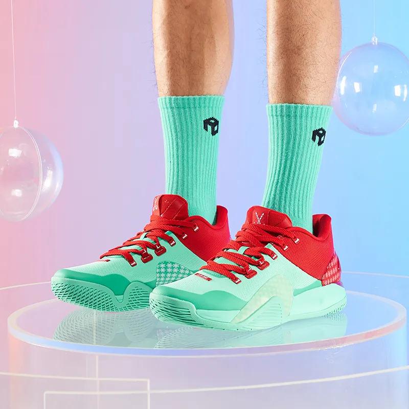 XTEP Lin Generation Low Top Basketball Shoes Men's Red Green-5