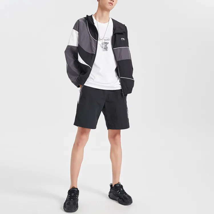 LINING Sports Fashion Collection Jackets Men Black-2