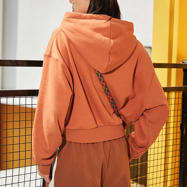 LINING Sweatshirts Women's Amber Brown-4