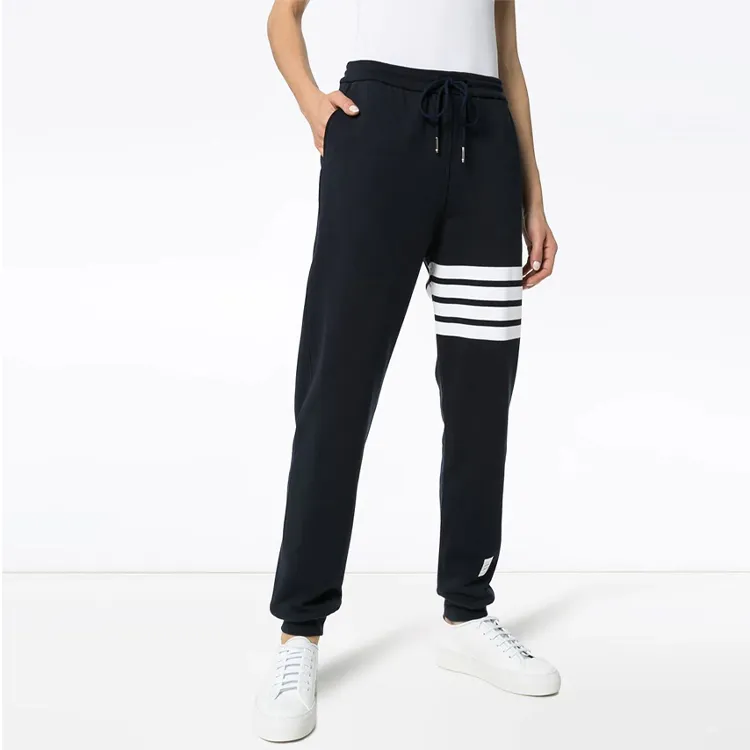 THOM BROWNE 4 Bar Classic Sweatpants-3