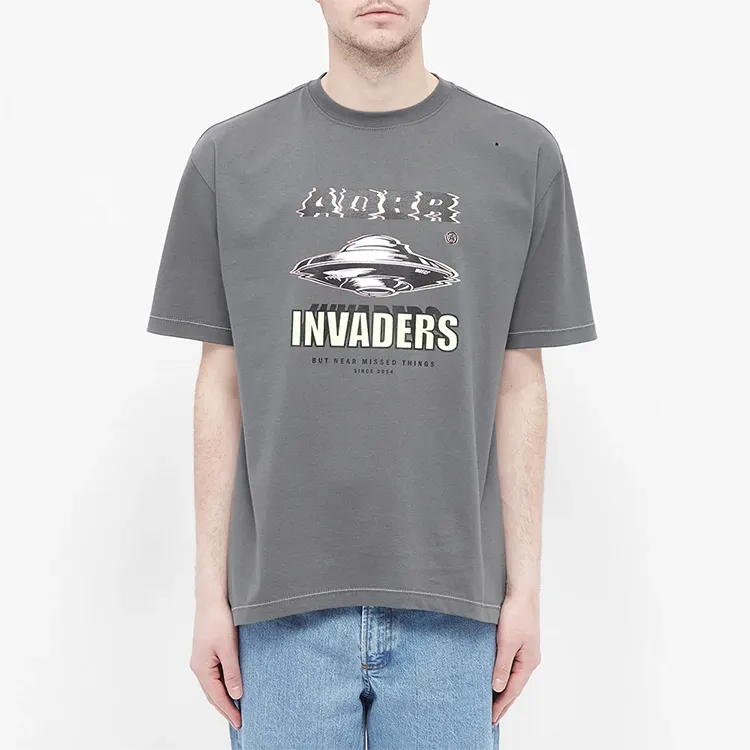 A lovely cotton t-shirt with a broderie anglaise statement collar