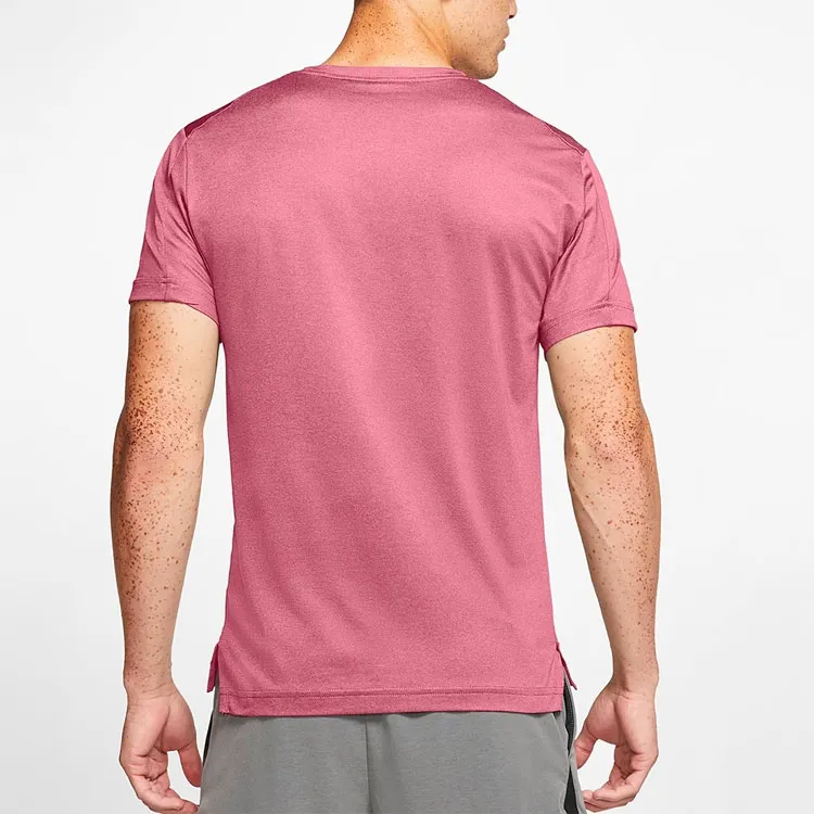 Nike T-Shirts Men Mysterious Maroon-3