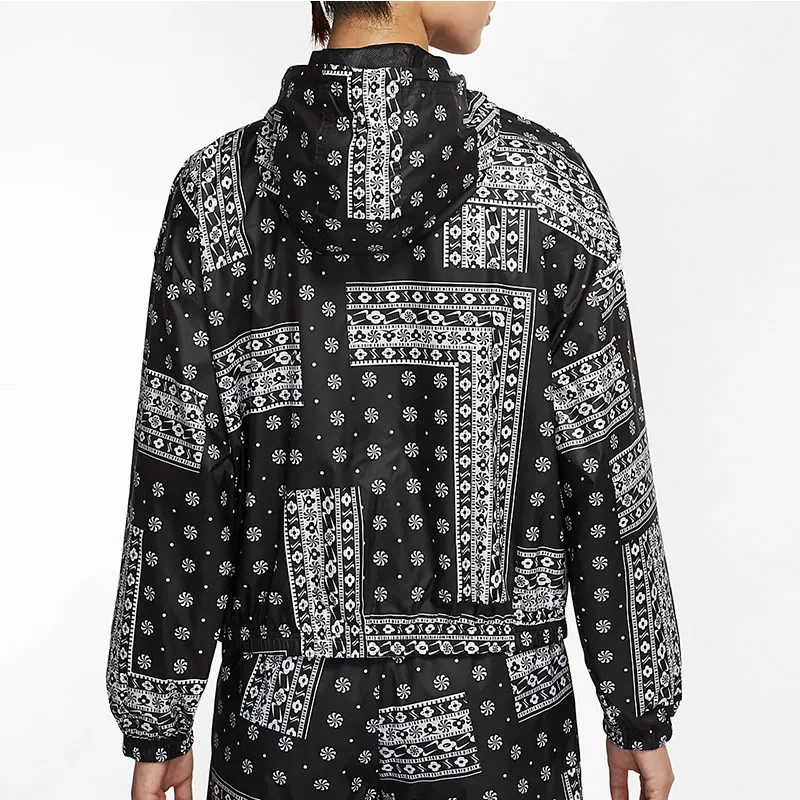 Nike Jackets Women's Black-2