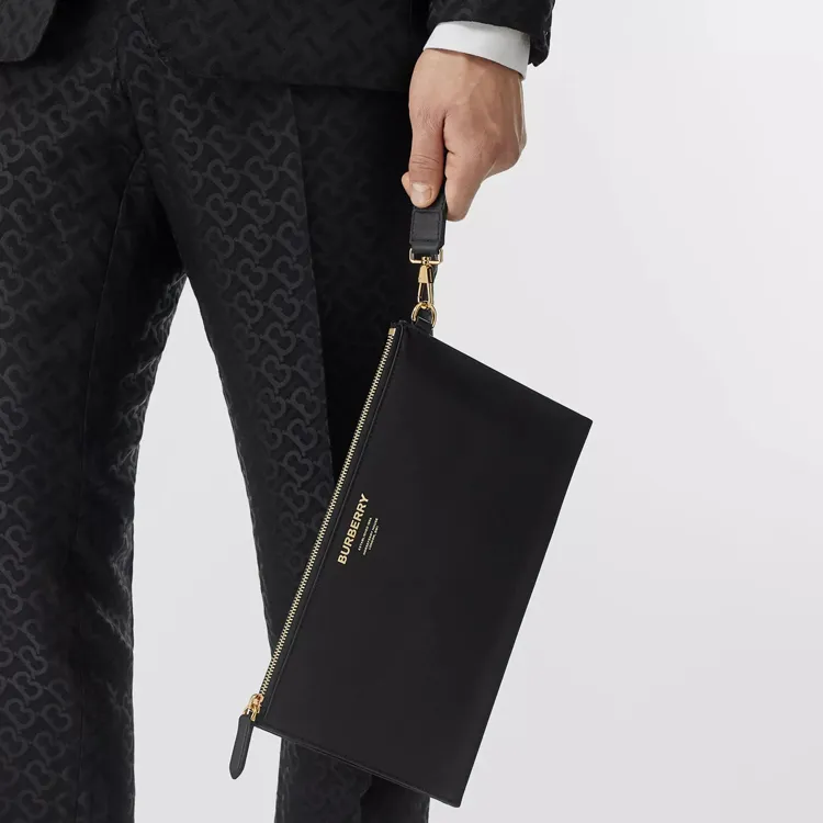 Burberry Horseferry Cow Leather Wallets Clutches Unisex Black-4
