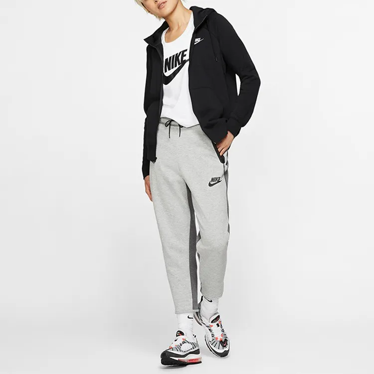 Nike Jackets Women's Black-1