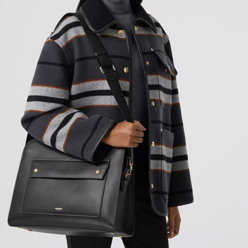 Burberry Pocket Bag Stitched Leather Tote Bag Shopping Bag Shoulder Bag Crossbody Bag Handbag Medium Size Women's Black-5