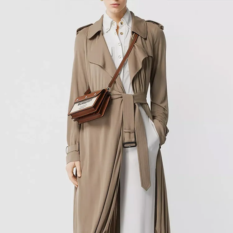 Burberry Title Cow Leather Messenger Bag, Crossbody Bag, Shoulder Bag Mini Unisex Natural & Malt Brown-5