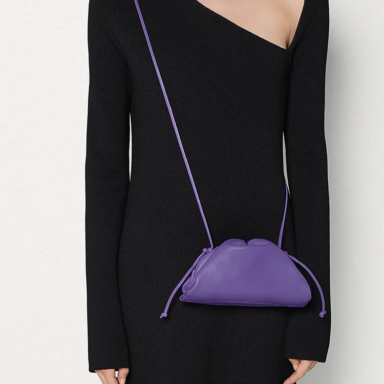 Bottega Veneta POUCH Cloud Bag Crossbody Bags-2