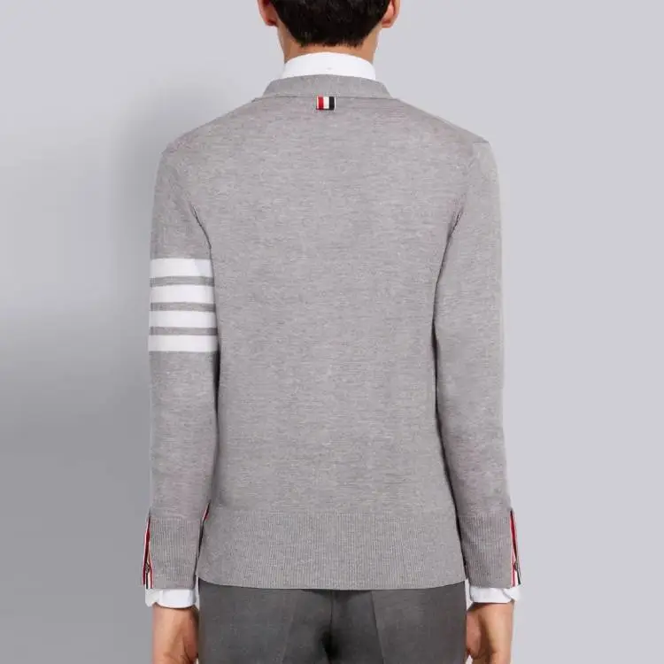 THOM BROWNE 4 Bar Cardigan-3