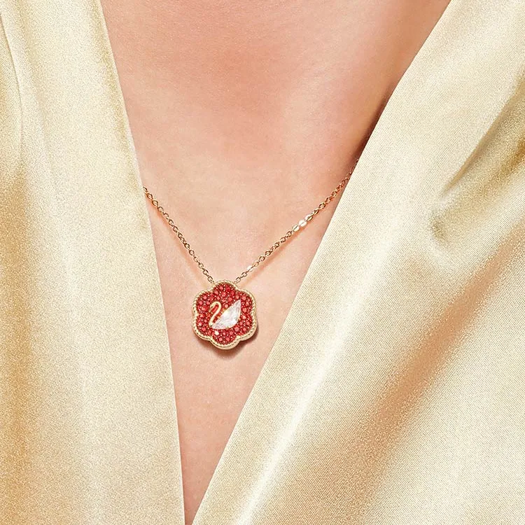 Swarovski Flower Of Fortune Necklaces Women's-2