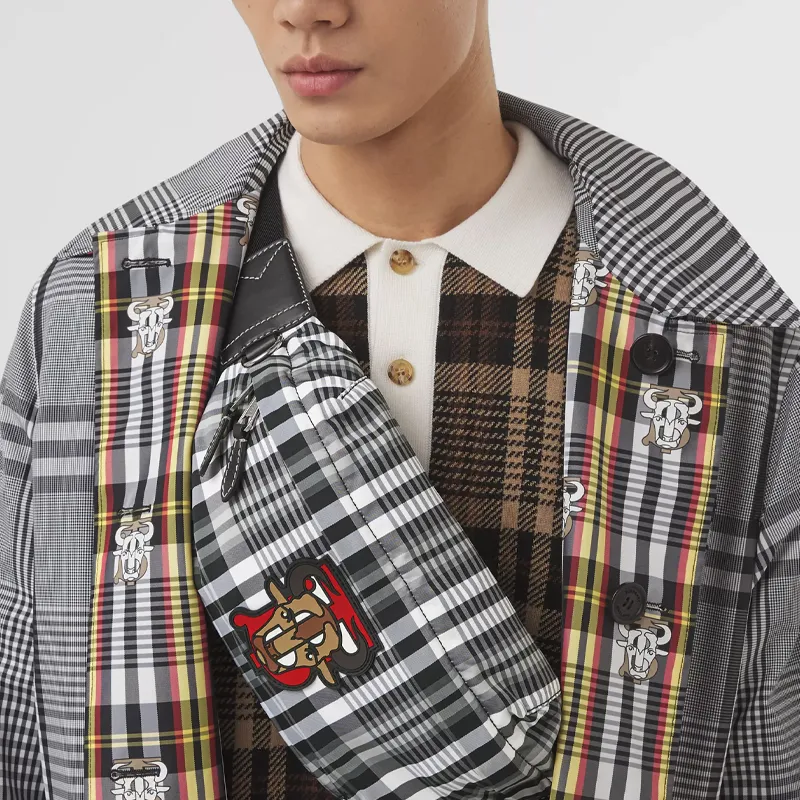 Burberry Nylon Crossbody Bags Fanny Pack Men's Black/White-4